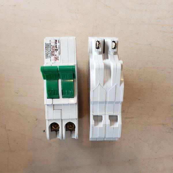 30 Amp Federal Pioneer NC0230CP Stab-Lok Plug-On Circuit Breaker 2 Pole Used 